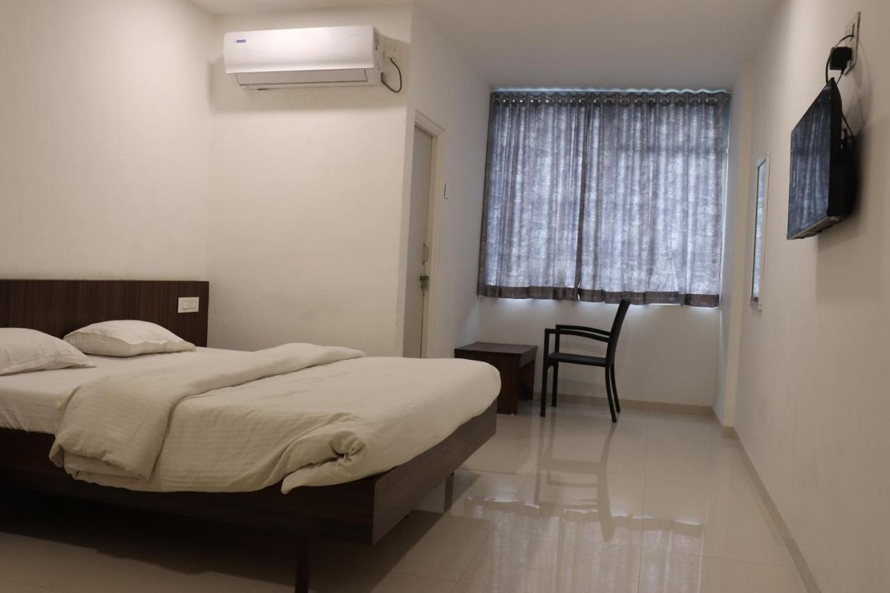 Hotel New Samrat Αουρανγκαμπάντ Εξωτερικό φωτογραφία
