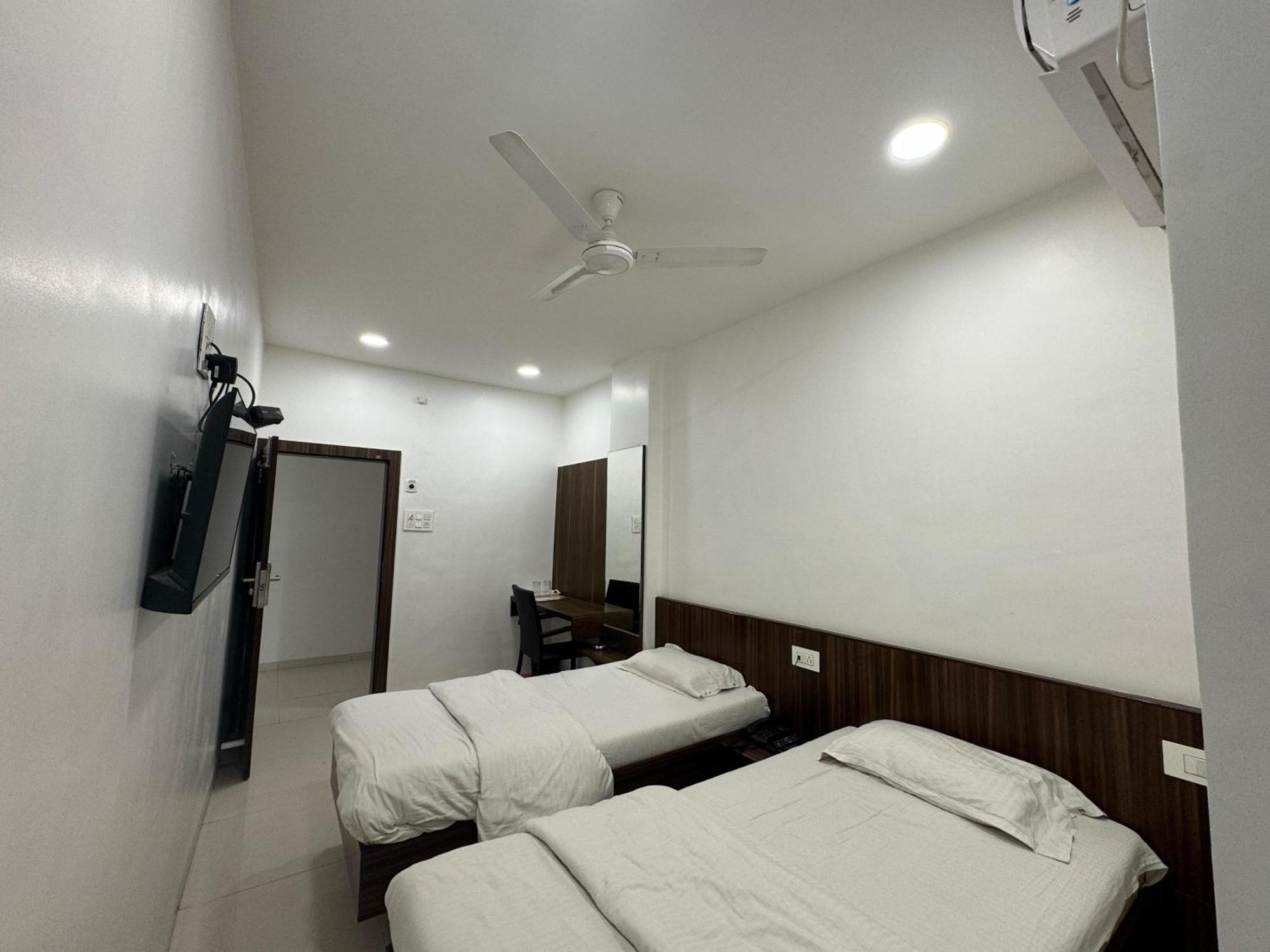 Hotel New Samrat Αουρανγκαμπάντ Εξωτερικό φωτογραφία