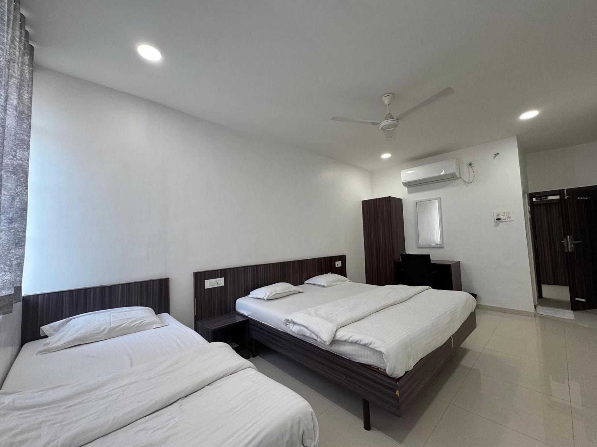 Hotel New Samrat Αουρανγκαμπάντ Εξωτερικό φωτογραφία